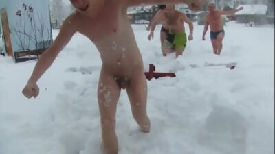 Naked man after sauna https://nakedguyz.blogspot.com