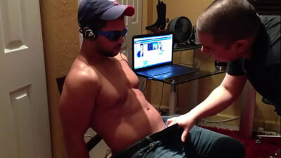 morbid hetero with big dick for deepthroat !!