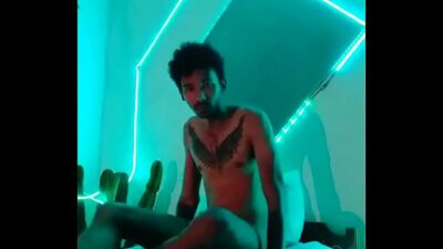 Batendo uma na webcam