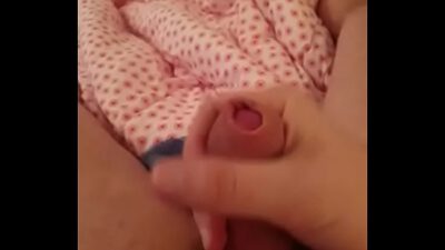Self masturbation to cumshot