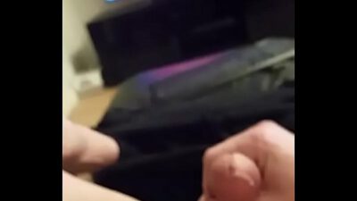 Topshot1981, just a quick cum shot