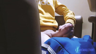 Wanking teen on fastfood cours