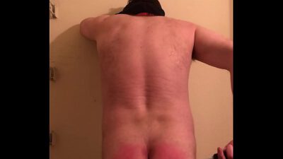 dude spanks himself to crying for self discipline